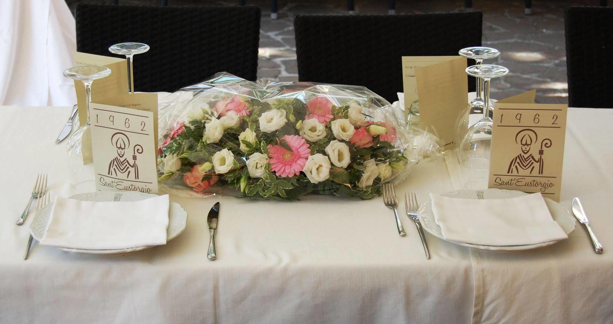 Albergo Ristorante Sant'Eustorgio Arcore Zewnętrze zdjęcie